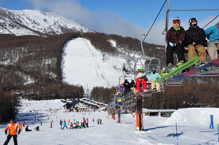 湯の丸スキー場 リフト1日券 ※着日指定不可 ※2023年11月上旬頃より順次 ...