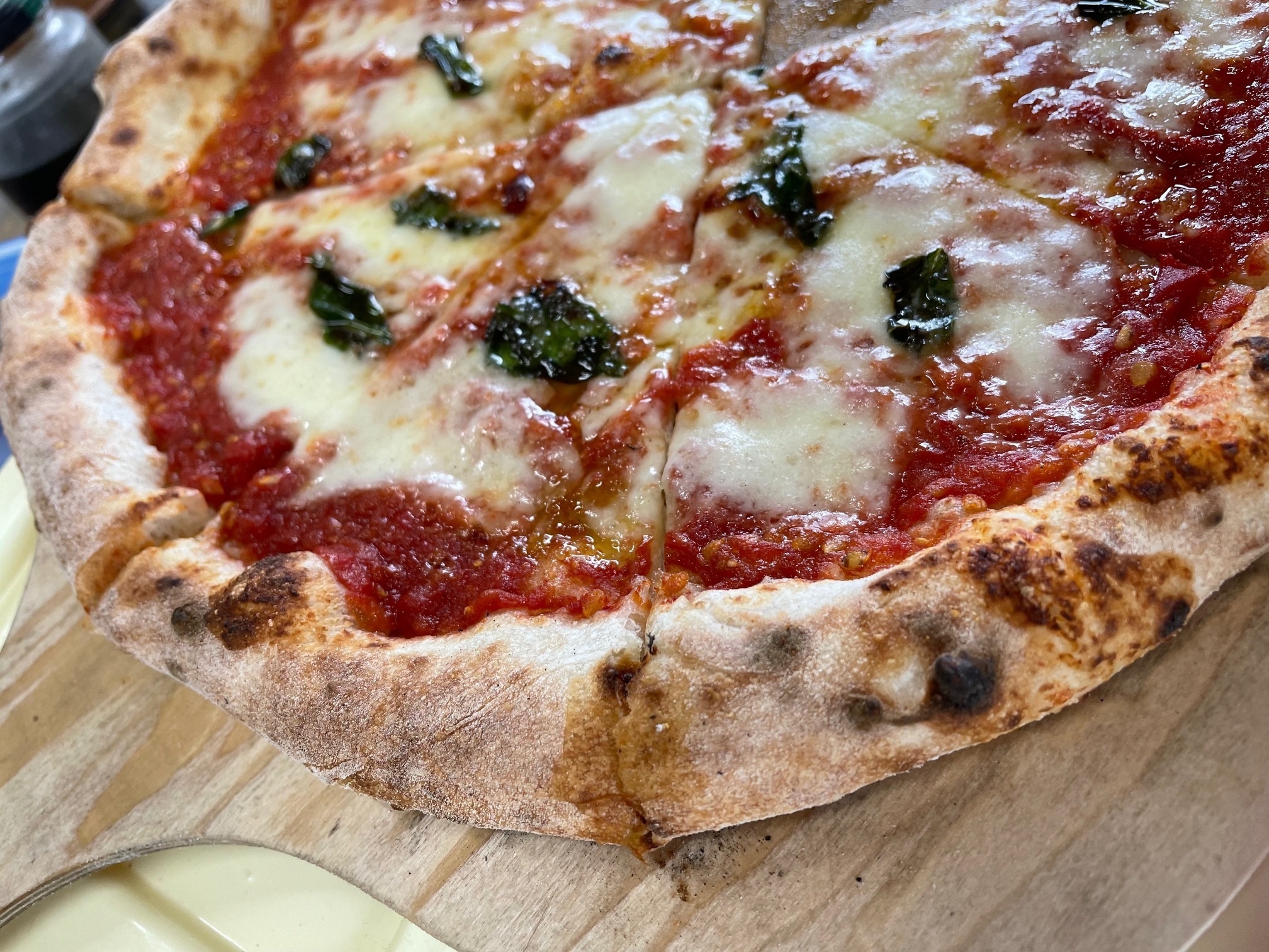 加子母トマトのマルゲリータとイタリアマルゲリータピザ食べ比べセット 102 ふるラボ