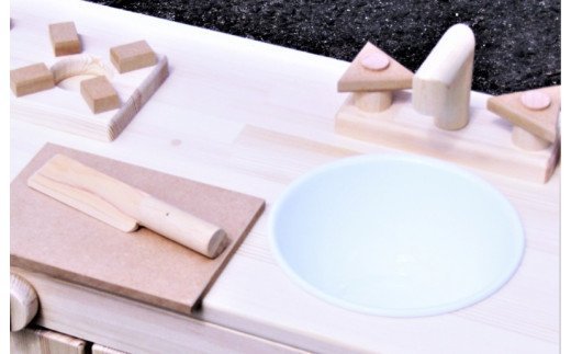 手作り木製「棚付」ままごとキッチンDHKR 素材色バージョン 099H2148