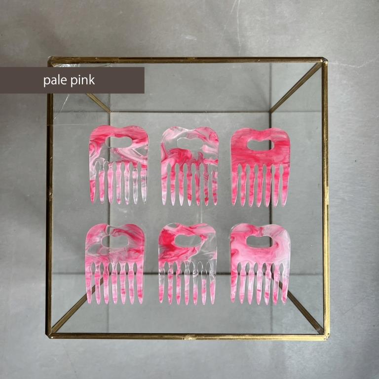 アクリル製 ヘアコーム pale pink（ペールピンク） ヘアアクセサリー eME　tayu