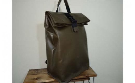 「防水革背負袋」　Waterproof leather  Backpack（カーキ）