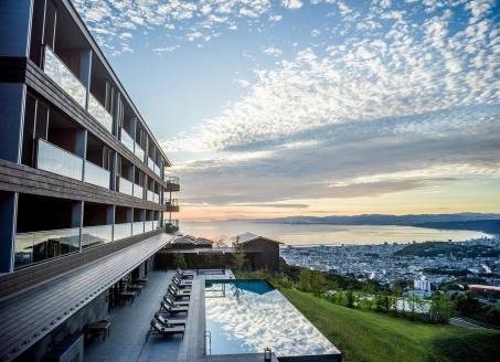 クラブインターコンチネンタルツイン又はキング ペア宿泊券（1泊朝夕食